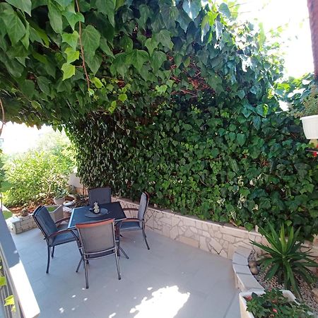 Jagoda Apartman Zrnovo Esterno foto